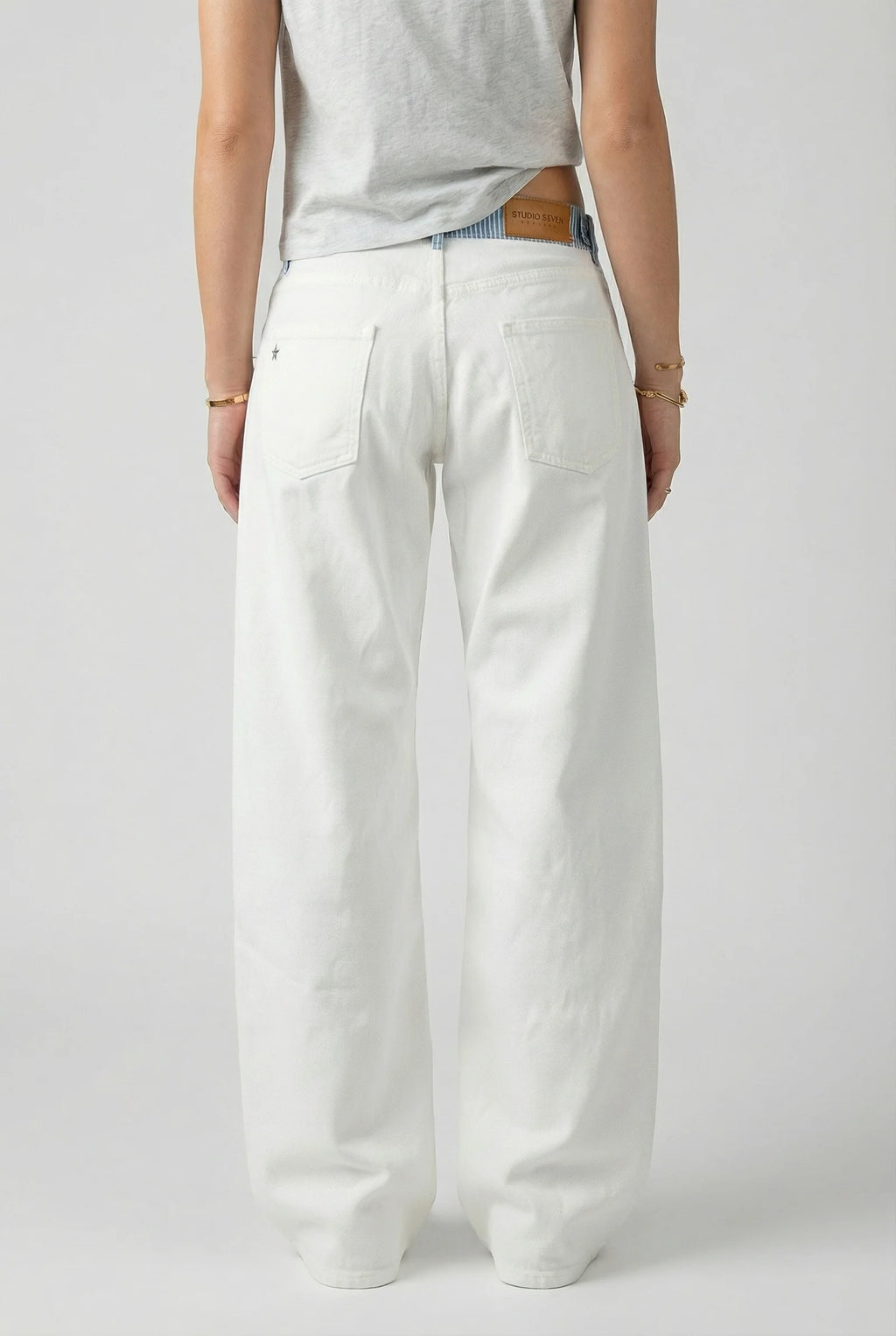 Azuria Broek
